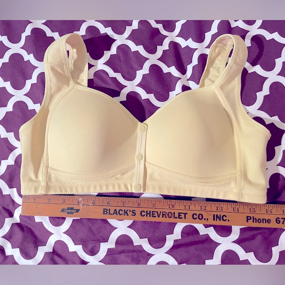Snap-in-the-Front Bra 🌼 Size 2XL 🌼 Yellow 🌼